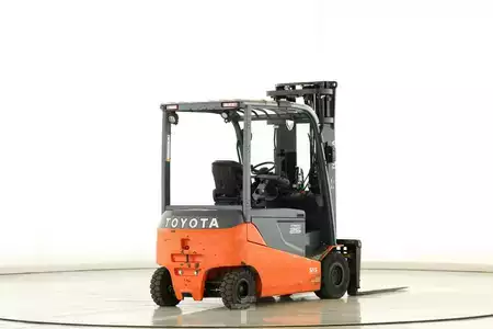 Chariots électriques à 4 roues 2018  Toyota 8-FBMT-25 (2)