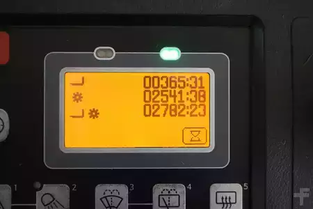 Chariots électriques à 4 roues 2018  Toyota 8-FBMT-25 (5)