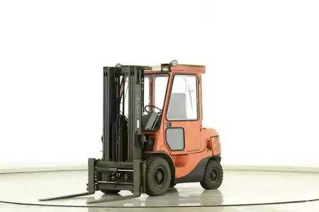 Dieselstapler 2002  Toyota 62-7-FDF-25 (1)