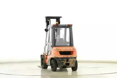 Dieselový VZV 2007  Toyota 62-7-FDF-30 (2)