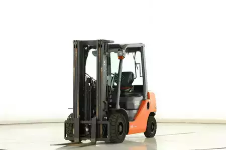 Dieselový VZV 2019  Toyota 06-8-FD-25-F (1)