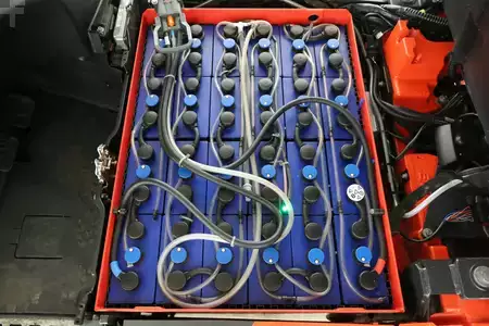 Elektro čtyřkolový VZV 2020  Linde E-16-P-02 (386) (3)
