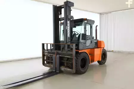 Empilhador diesel 2014  Doosan D-90-S-5 (3)