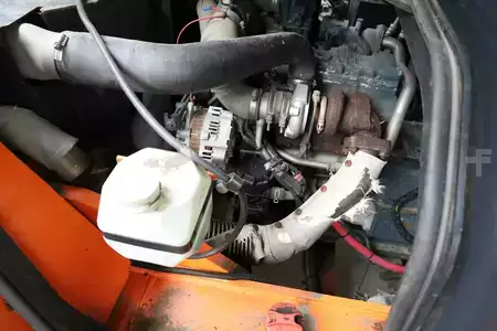 Empilhador diesel 2014  Doosan D-90-S-5 (8)