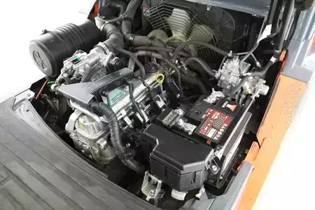 Gázüzemű targoncák 2022  Toyota 02-8-FGJF-35 (6)