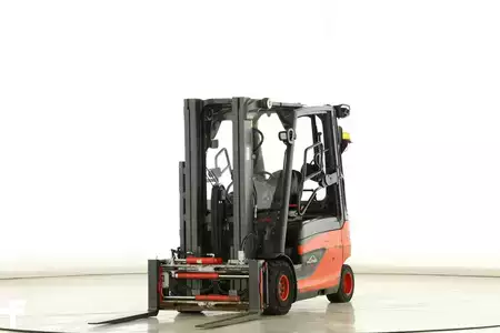 Elektromos 4 kerekű 2017  Linde E-25-L-01 (387) (1)