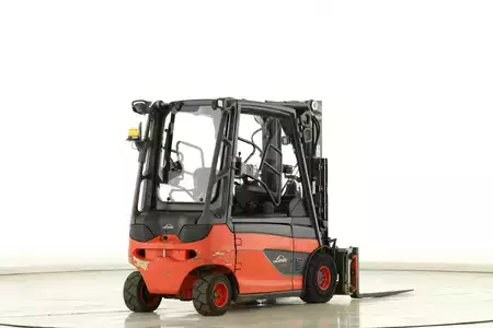Elektromos 4 kerekű 2017  Linde E-25-L-01 (387) (2)