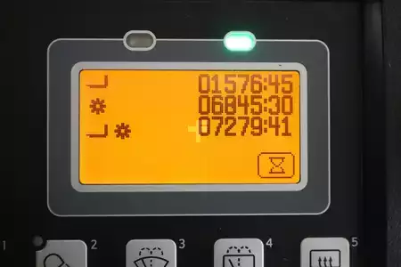 Sähkö - 4 pyör 2017  Toyota 8-FBMT-30 (5)