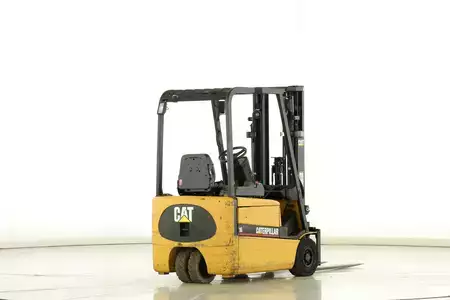 Chariots électriques à 3 roues 2000  CAT Lift Trucks EP-16-KT (2)