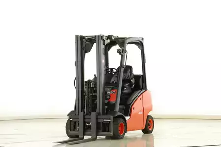 LPG heftrucks 2014  Linde H-20-T-01 (391) (1)