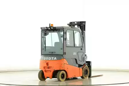 Chariots électriques à 4 roues 2021  Toyota 8-FBMT-25 (2)
