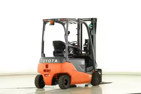 Chariots électriques à 4 roues 2017  Toyota 8-FBM-16-T (2)
