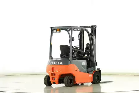 4-wiel elektrische heftrucks 2015  Toyota 8-FBMT-20 (2)