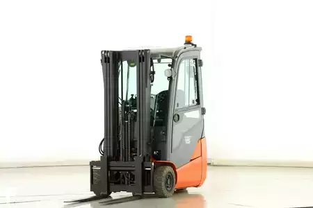 Chariots électriques à 3 roues 2017  Toyota 8-FBE-15-T (1)