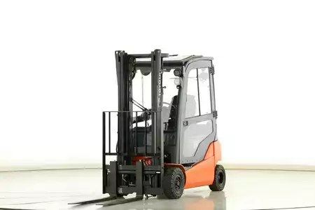 Chariots électriques à 4 roues 2019  Toyota 8-FBM-16-T (1)