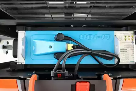 Apilador eléctrico 2016  BT SWE-120-S (3)