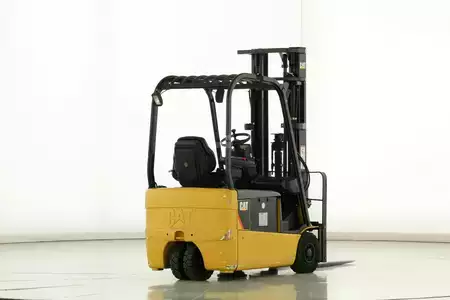 Elektro tříkolové VZV 2007  CAT Lift Trucks EP-16-NT (2)