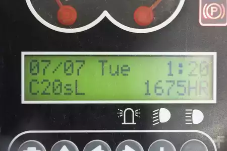 Treibgasstapler 2022  Clark C-20-SL (4)