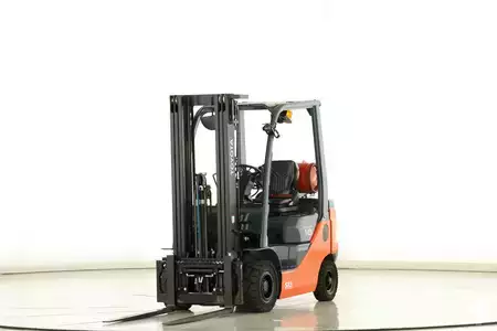 Gas gaffeltruck 2022  Toyota 02-8-FGF-18 (1)