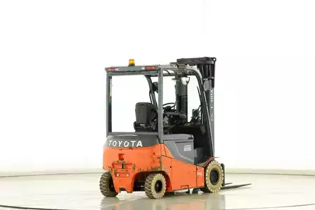 Sähkö - 4 pyör 2015  Toyota 8-FBMKT-25 (2)