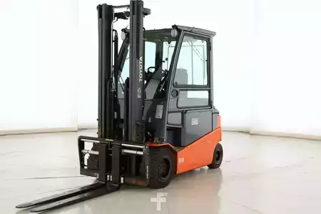 Sähkö - 4 pyör 2020  Toyota 8-FBMT-35 (7)