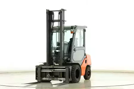 Dieselový VZV 2019  Toyota 02-8-FDF-30 (1)