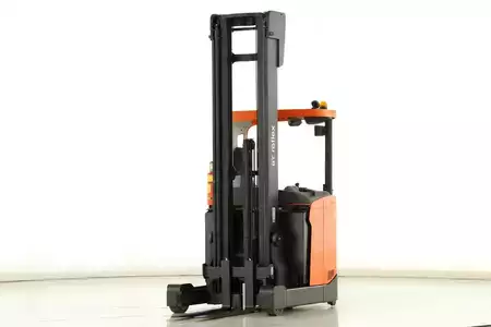 Carretilla retráctil 2021  BT RRE-160-HE (1)