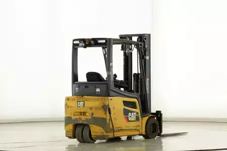 Elektro 3 Rad 2018  CAT Lift Trucks 2-ET-4000 (2)