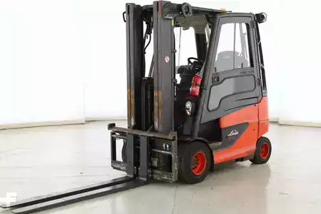 Sähkö - 4 pyör 2015  Linde E-30-H-01-600 (387) (5)