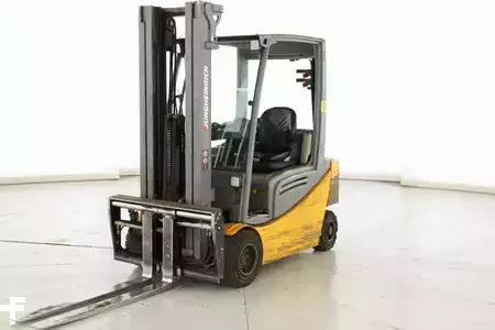 Eléctrico - 4 rodas 2017  Jungheinrich EFG-320 (5)
