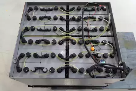 Eléctrico - 4 rodas 2019  Jungheinrich EFG-320 (3)