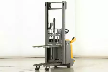 Stacker pedestre 2021  Jungheinrich ERC-212-Z (1)