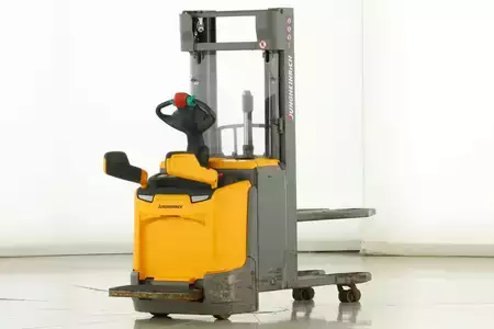 Pinontavaunu 2020  Jungheinrich ERC-214-Z (2)