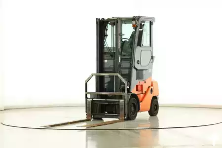 Dieselový VZV 2018  Toyota 52-8-FDF-30 (1)