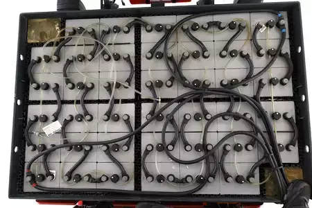 Elektro čtyřkolový VZV 2017  Kalmar ECG-80-9-S (3)