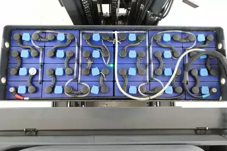 Chariots à mât rétractable 2020  Linde R-16-HD-01 (1120) (3)