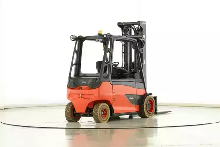 Sähkö - 4 pyör 2017  Linde E-50-HL-01-600 (388) (2)