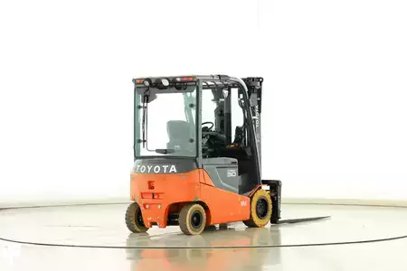 Elektro čtyřkolový VZV 2018  Toyota 8-FBMKT-30 (2)