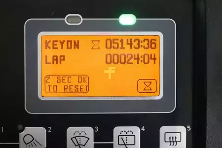 Elektro čtyřkolový VZV 2015  Toyota 8-FBMKT-25 (4)