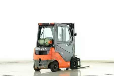 LPG VZV 2017  Toyota 06-8-FG-15-F (2)