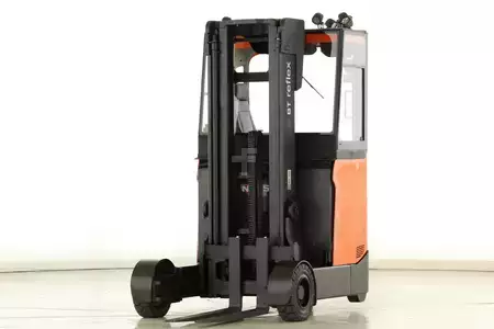 Reach Trucks 2020  Toyota RRE-160-HR (1)