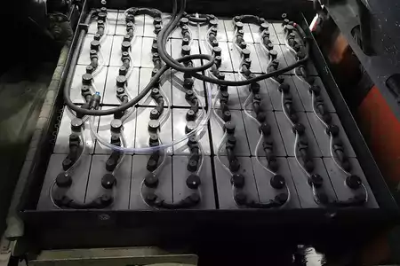 Eléctrica de 4 ruedas 2020  Linde E-50-HL-01 (388) (6)