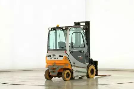 4-wiel elektrische heftrucks 2013  Still RX-60-25 (2)