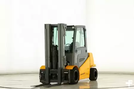 Elektryczne 4-kołowe 2021  Jungheinrich EFGS-40-S (1)