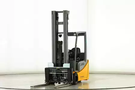 Elektryczne 3-kołowe 2022  Jungheinrich EFG-220 (1)