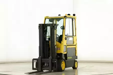 El truck - 4 hjulet 2010  Hyster E-4.00-XL (1)