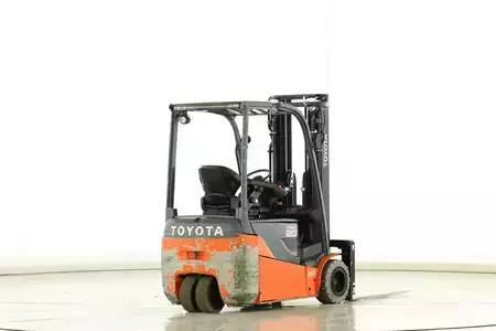 Elektro tříkolové VZV 2020  Toyota 8-FBE-20-T (2)