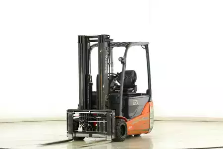 Elektro tříkolové VZV 2020  Toyota 8-FBE-20-T (1)