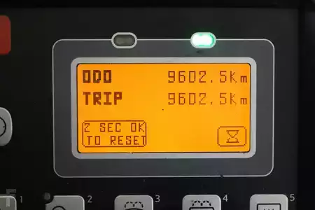 Sähkö - 4 pyör 2017  Toyota 8-FBMKT-25 (6)