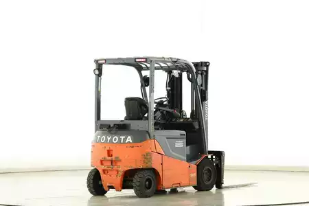 Elektro čtyřkolový VZV 2018  Toyota 8-FBMKT-25 (2)